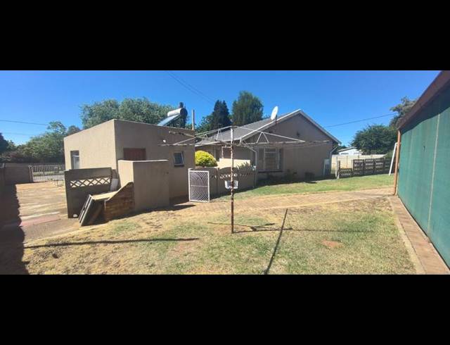 3 BEDROOM HOUSE FOR SALE IN WITPOORTJIE